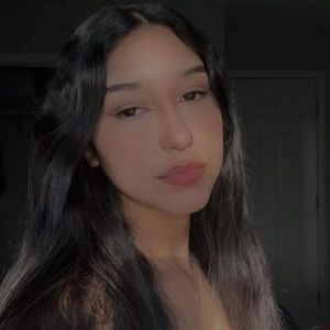 Meet your Posher, Danna